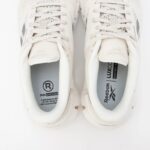 ⁦Reebok Womens' Zig Dynamica 5 Shoes - حذاء ريبوك زيج دايناميكا 5 للنساء لون طحيني وبرتقالي⁩ - الصورة ⁦13⁩