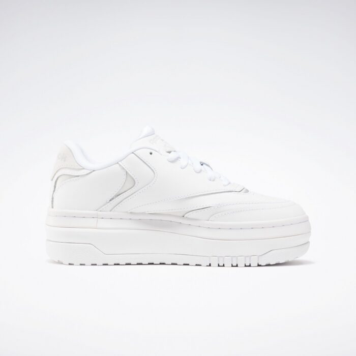 ⁦Reebok Women's Club C Extra Shoes⁩ - الصورة ⁦2⁩