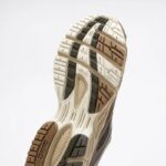 ⁦Reebok Unisex' Premier Trinity KFS Shoes⁩ - الصورة ⁦15⁩