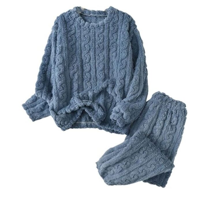 103379306_67de1b7d2e4a2 بجامة فرو للنساء لون أزرق - الصورة 1