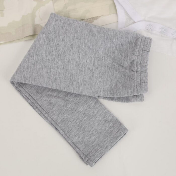 ⁦طقم 3 قطع للأطفال لون أبيض وأخضر فاتح⁩ - الصورة ⁦5⁩