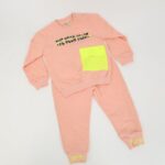 ⁦بجامة للأطفال قطعتين لون مشمشي وفسفوري⁩ - الصورة ⁦6⁩