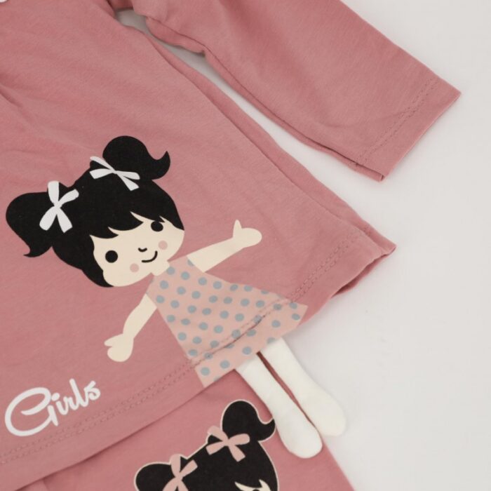 ⁦طقم للأطفال قطعتين لون زهري⁩ - الصورة ⁦2⁩