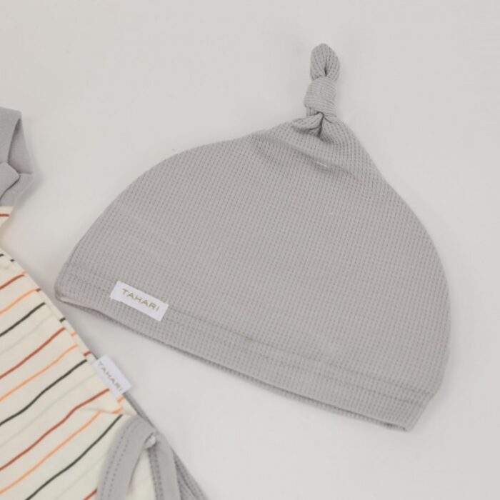 103379383_67de1c33e3a1f طقم 4 قطع للأطفال لون رمادي و أبيض - الصورة 1