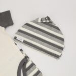 ⁦طقم 4 قطع للأطفال لون رمادي و أبيض⁩ - الصورة ⁦4⁩