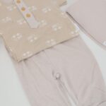 ⁦طقم 4 قطع للأطفال لون بيج⁩ - الصورة ⁦3⁩