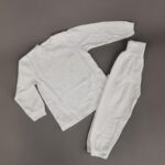 ⁦طقم للأطفال قطعتين لون أبيض⁩ - الصورة ⁦4⁩