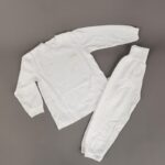 ⁦طقم للأطفال قطعتين لون أبيض⁩ - الصورة ⁦5⁩