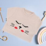 ⁦بلوزة ربيعية للأطفال لون بيج⁩ - الصورة ⁦3⁩