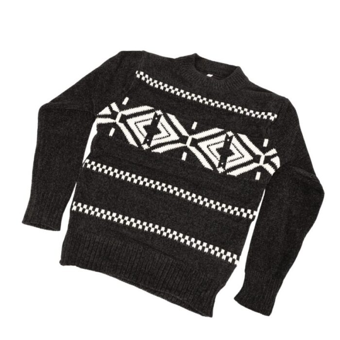 103379412_67de1c72f0ffd بلوزة صوف للأطفال لون أًسود و أبيض - الصورة 1