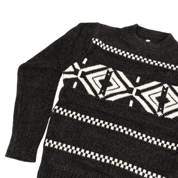⁦بلوزة صوف للأطفال لون أًسود و أبيض⁩ - الصورة ⁦2⁩