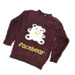 ⁦بلوزة صوف للأطفال لون بنفسجي بتصميم دب⁩ - الصورة ⁦3⁩