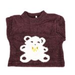 ⁦بلوزة صوف للأطفال لون بنفسجي بتصميم دب⁩ - الصورة ⁦7⁩