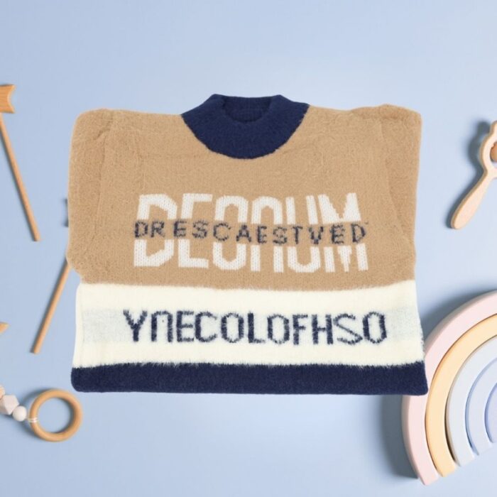 103379428_67de1c8c99bf2 بلوزة صوف للأطقال لون بيج وكحلي - الصورة 1