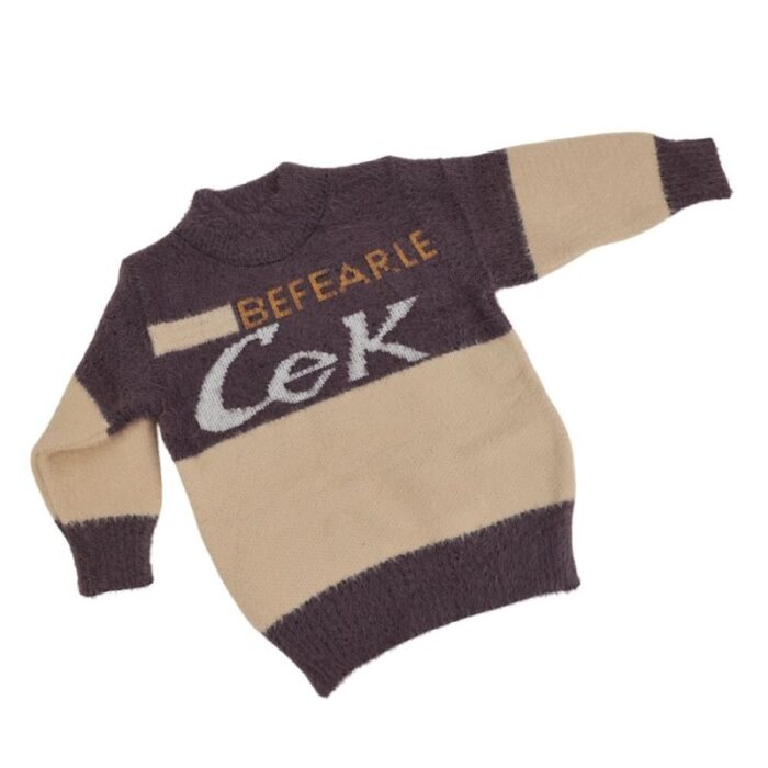 ⁦بلوزة صوف للأطفال لون بنفسجي وبيج⁩ - الصورة ⁦3⁩