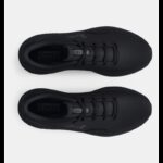 ⁦Under Under Men's UA Surge 4 Running Shoes- حذاء اندر ارمور سيرج 4 للرجال لون أسود⁩ - الصورة ⁦3⁩