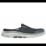 ⁦Skechers Men's GOwalk 7 slip-on Slide -شبشب سكيتشرز حو ووك 7 للرجال لون رمادي⁩ - الصورة ⁦2⁩