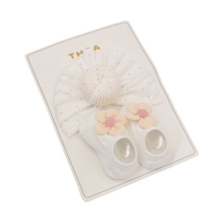 طقم للأطفال قطعتين لون أبيض