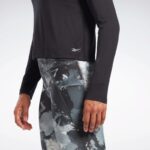 ⁦Reebok Women's Activchill+Dreamblend Long Sleeve T-Shirt⁩ - الصورة ⁦4⁩
