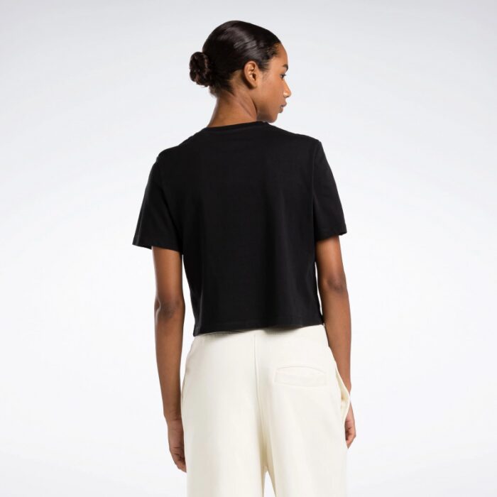 ⁦Reebok Women's Sport Graphic Tee⁩ - الصورة ⁦3⁩