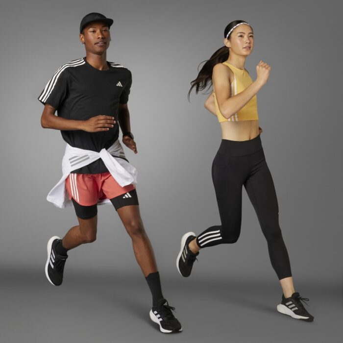 ⁦adidas Own the Run 3-Stripes Tee - Black⁩ - الصورة ⁦20⁩