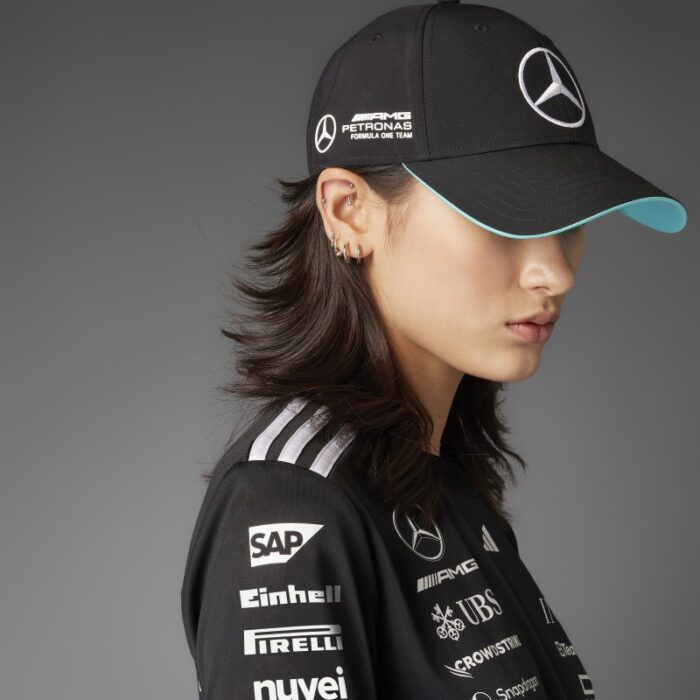 ⁦adidas MERCEDES - AMG PETRONAS FORMULA ONE TEAM DRIVER CAP - Black⁩ - الصورة ⁦6⁩