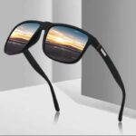 نظارة شمسية لون أسود سادة