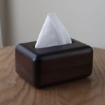 علبه مناديل خشبية 11.5*18*8 سم