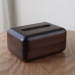 ⁦علبه مناديل خشبية 11.5*18*8 سم⁩ - الصورة ⁦2⁩