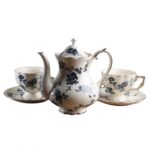 ⁦إبريق شاي إنجليزي مع فنجانين و صحنين لون أزرق⁩ - الصورة ⁦2⁩