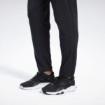 ⁦بنطلون ريبوك وورك ريدي ترك للرجال لون أسود - Reebok Men's Workout Ready Track Pants – Black⁩ - الصورة ⁦5⁩