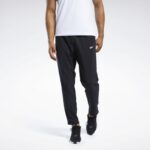 ⁦بنطلون ريبوك وورك ريدي ترك للرجال لون أسود - Reebok Men's Workout Ready Track Pants – Black⁩ - الصورة ⁦8⁩