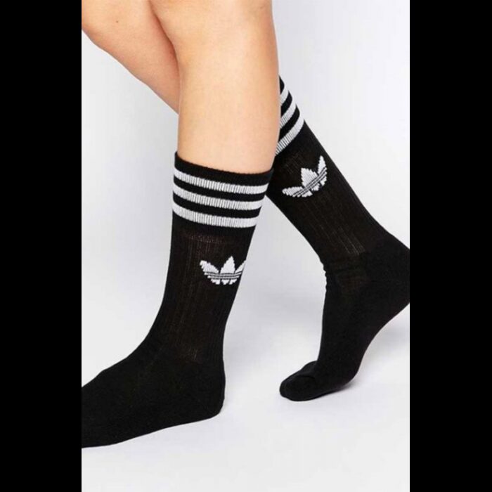 ⁦adidas Unisex' Solid Crew Socks 3 Pairs- جوارب اديداس كرو للجنسين (3 أزواج) لون أسود⁩ - الصورة ⁦3⁩
