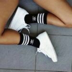 ⁦adidas Unisex' Solid Crew Socks 3 Pairs- جوارب اديداس كرو للجنسين (3 أزواج) لون أسود⁩ - الصورة ⁦7⁩