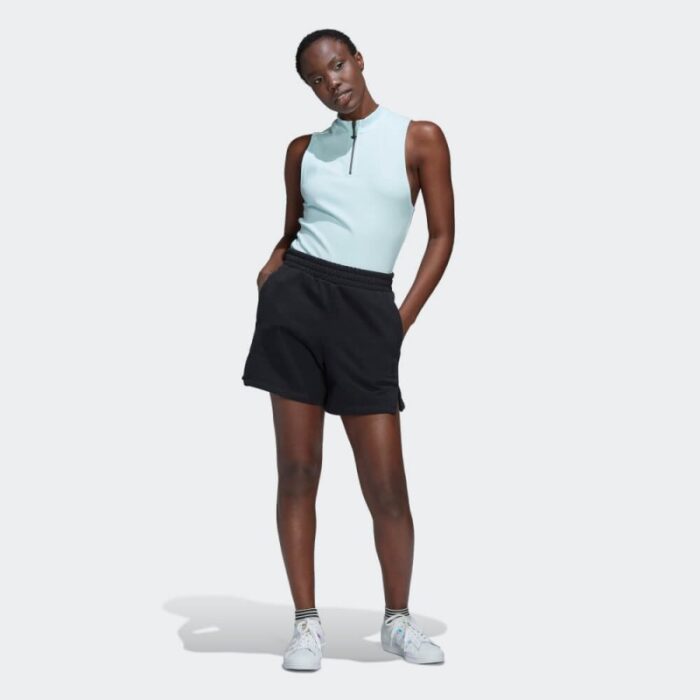 ⁦شورت اديداس ادي كلر كونتيمبو للنساء لون أسود -adidas Womens' Adicolor Contempo Shorts- Black⁩ - الصورة ⁦6⁩