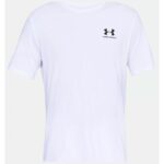 ⁦Under Armour Men's Sportstyle Left Chest T-Shirt - تيشيرت أندر آرمر سبورت ستايل ليفت تشيست بأكمام قصيرة للرجال لون أبيض⁩ - الصورة ⁦5⁩