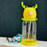 ⁦مطرة ماء قرون مع حبل لون أصفر⁩ - الصورة ⁦5⁩