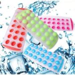 ⁦قالب ثلج مدور مع قاعدة سيلكون⁩ - الصورة ⁦4⁩