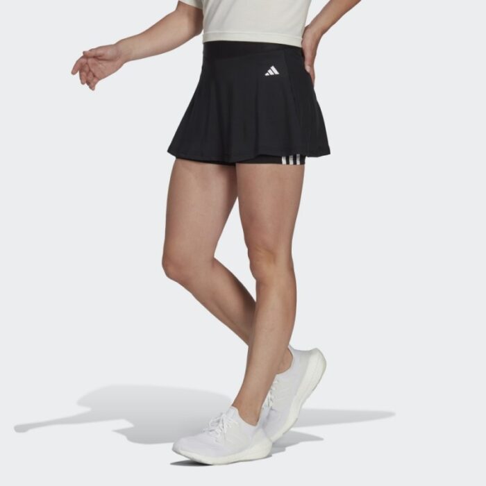 ⁦adidas Women's Training Essentials 3 Stripes Skirt- تنوره رياضية اديداس ايسينشيال ثلاث خطوط للنساء لون أسود⁩ - الصورة ⁦3⁩