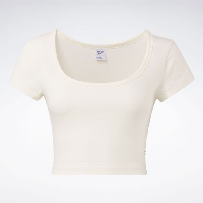10326398_67fac0f101cc5 Reebok Women's Classics Cropped Jersey T-Shirt Chalk- تيشيرت ريبوك كلاسيك كروبيد جيرسي للنساء لون طحيني - الصورة 1
