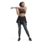 ⁦Reebok Sport LUX STRAPPY SPORTS MODERN SAFARI PRINT BRA⁩ - الصورة ⁦5⁩