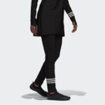 ⁦بنطلون اديداس ثلاث خطوط للسباحة للنساء لون أسود-adidas Womens' 3-STRIPES SWIM Pants- Black⁩ - الصورة ⁦5⁩