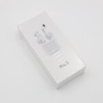 ⁦سماعات اير بودز برو 5 نوعية ممتازة لون أبيض⁩ - الصورة ⁦2⁩