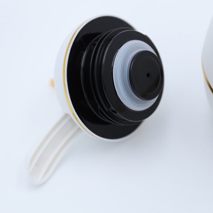 ⁦تيرموس حافظ للحرارة سعة 1 لتر من ADC لون أسود⁩ - الصورة ⁦2⁩