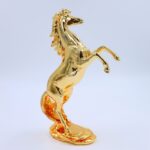 تحفة بتصميم حصان 28 سم لون ذهبي