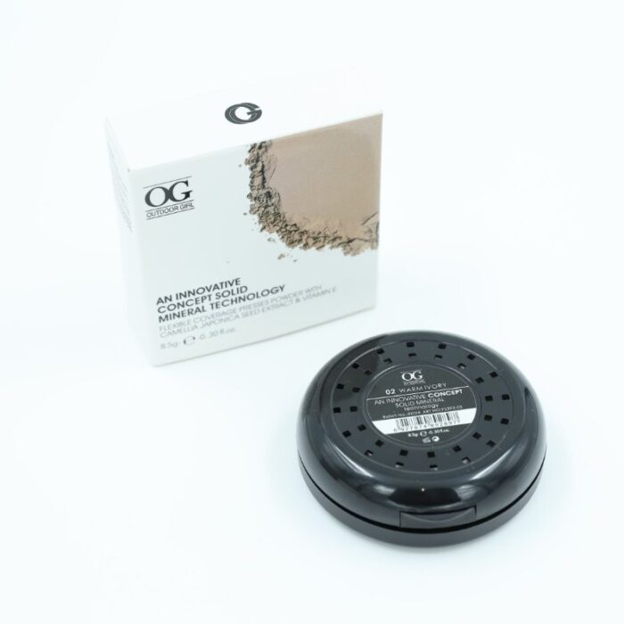 ⁦بودرة مضغوطة مستخلصة من فيتامين e و بذور الكاميليا 8.5 جرام درجة 02 Warm Ivory من OG⁩ - الصورة ⁦5⁩