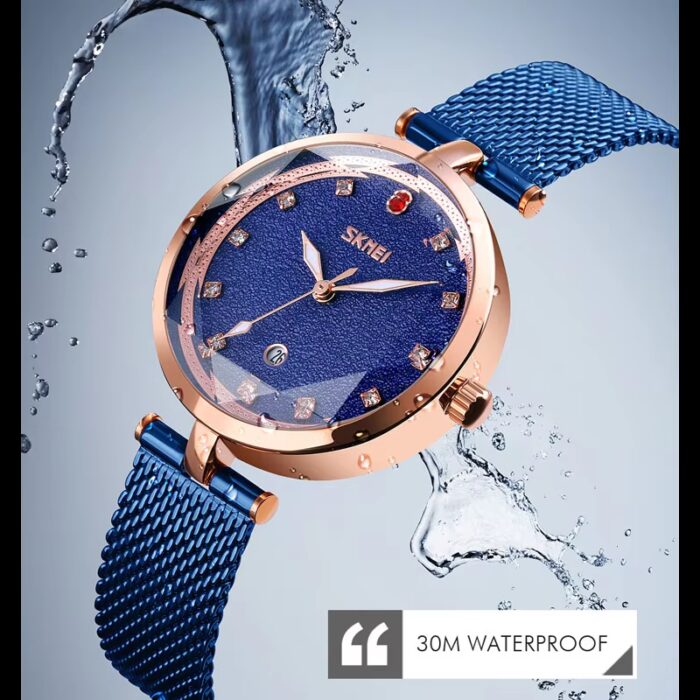 ⁦ساعة يد كوارتز ستانلس من skmei للنساء لون أزرق⁩ - الصورة ⁦2⁩