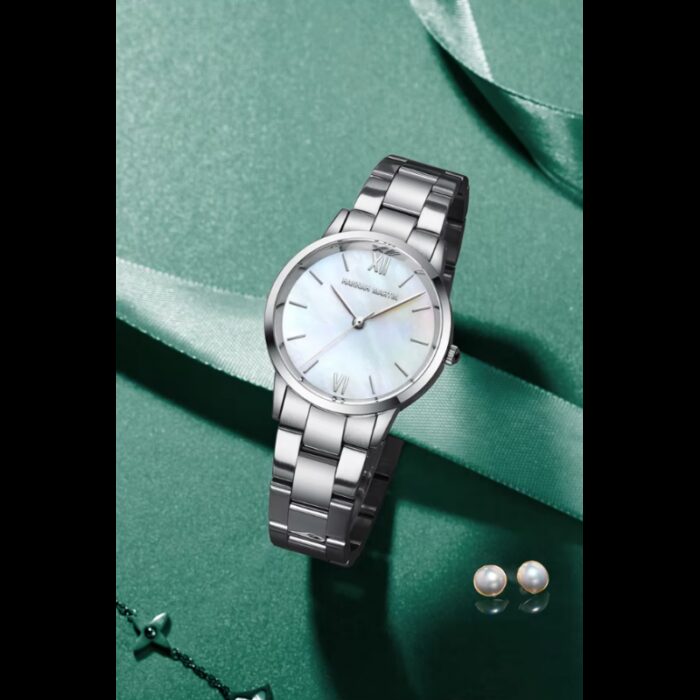 ⁦ساعة يد كوارتز ستانلس من Hannah Martin للنساء لون فضي⁩ - الصورة ⁦4⁩