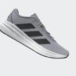 ⁦adidas Mens' Galaxy 7 Running Shoes - Grey⁩ - الصورة ⁦17⁩