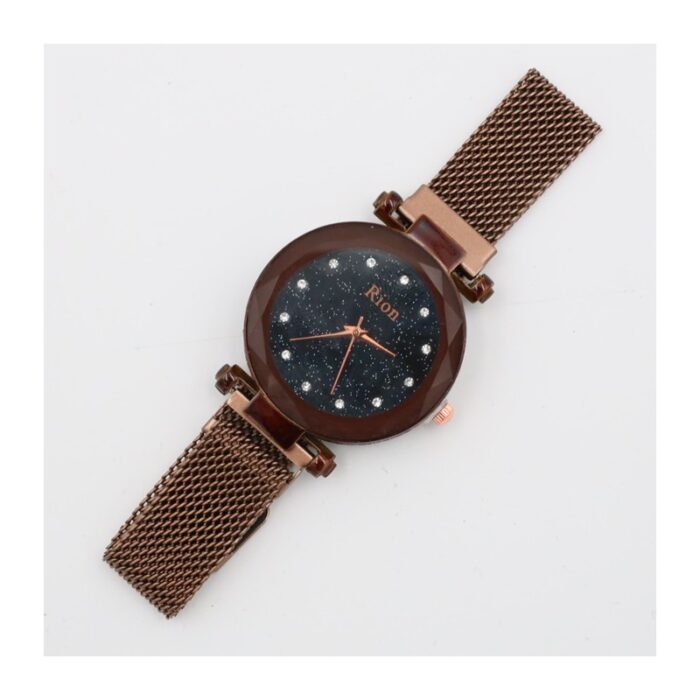 ⁦ساعة يد معدنية للنساء لون بني⁩ - الصورة ⁦2⁩